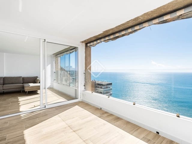 3 makuuhuone Huoneisto myytävänä paikassa Alicante kaupunki - 470 000 € (Ref: 8575796)