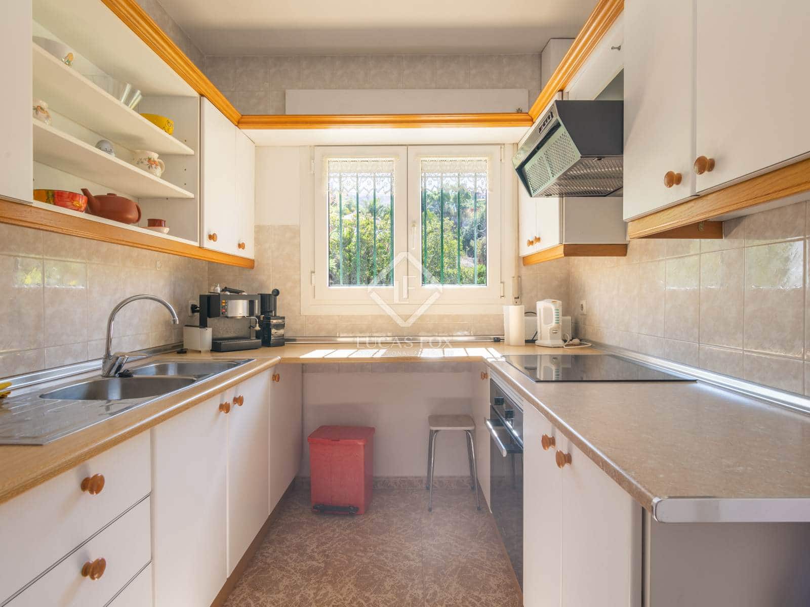 5 soveværelse Villa til salg i Alhaurin el Grande med swimmingpool garage - € 550.000 (Ref: 8575865)