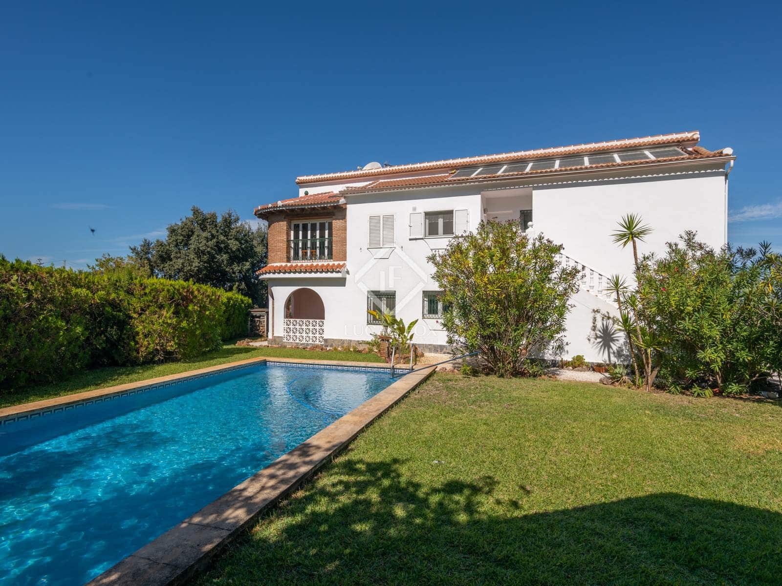 5 soveværelse Villa til salg i Alhaurin el Grande med swimmingpool garage - € 550.000 (Ref: 8575865)