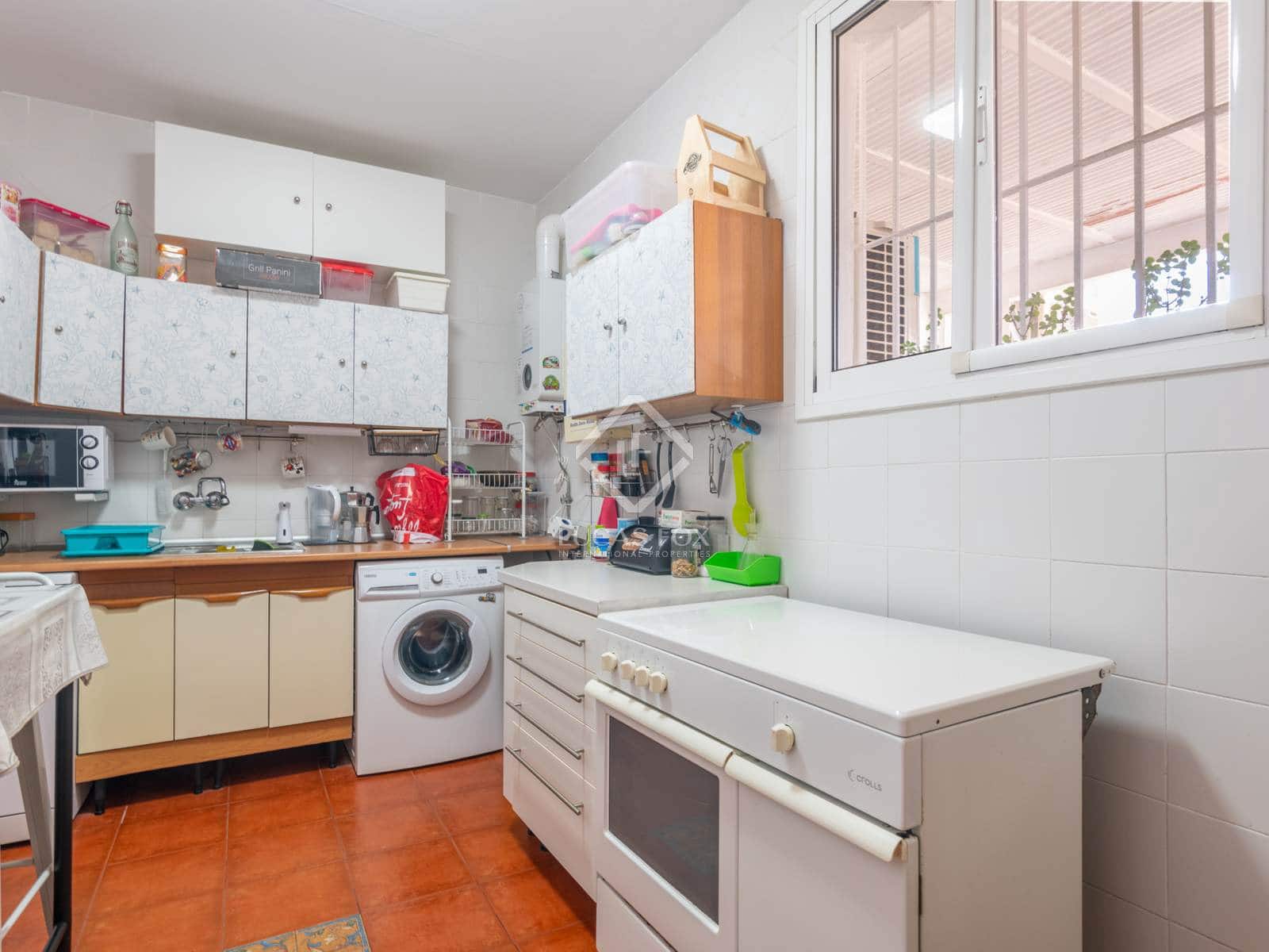 6 soveværelse Erhverv til salg i Malaga by - € 3.627.000 (Ref: 8575867)