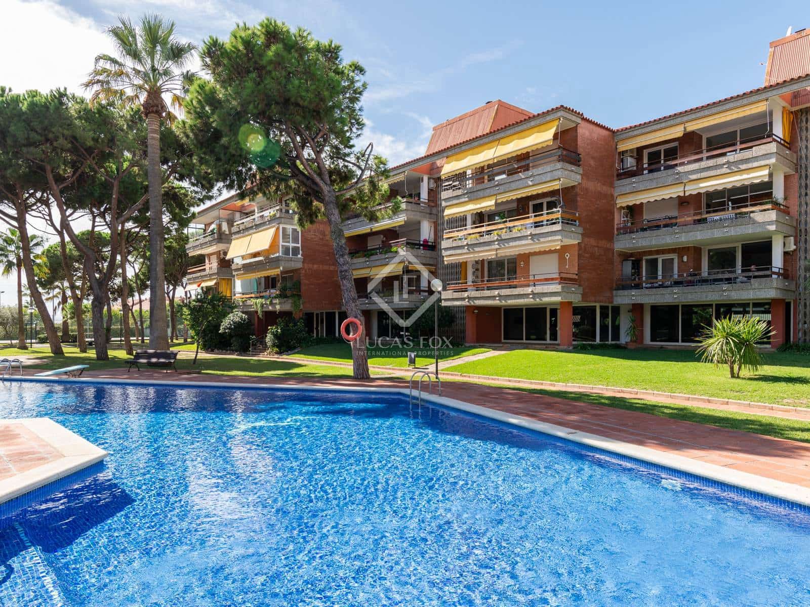 3 soveværelse Lejlighed til salg i Gava med swimmingpool garage - € 700.000 (Ref: 8576110)