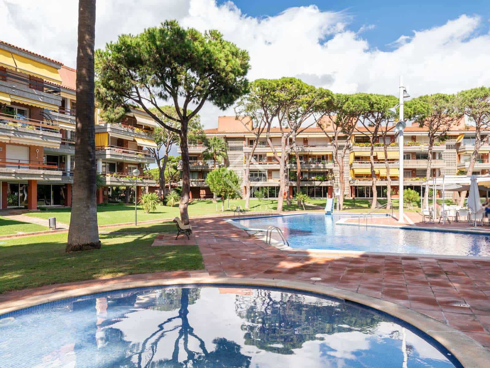 3 soveværelse Lejlighed til salg i Gava med swimmingpool garage - € 700.000 (Ref: 8576110)