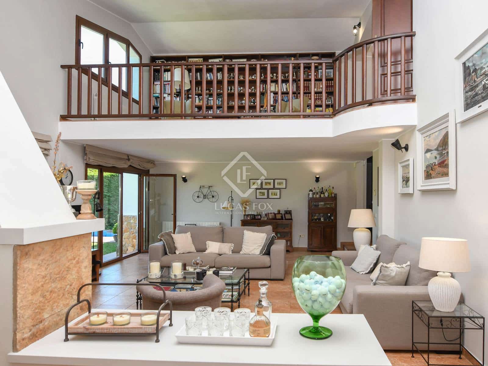 5 sypialnia Willa na sprzedaż w Santa Cristina d'Aro z basenem garażem - 1 600 000 € (Ref: 8578536)