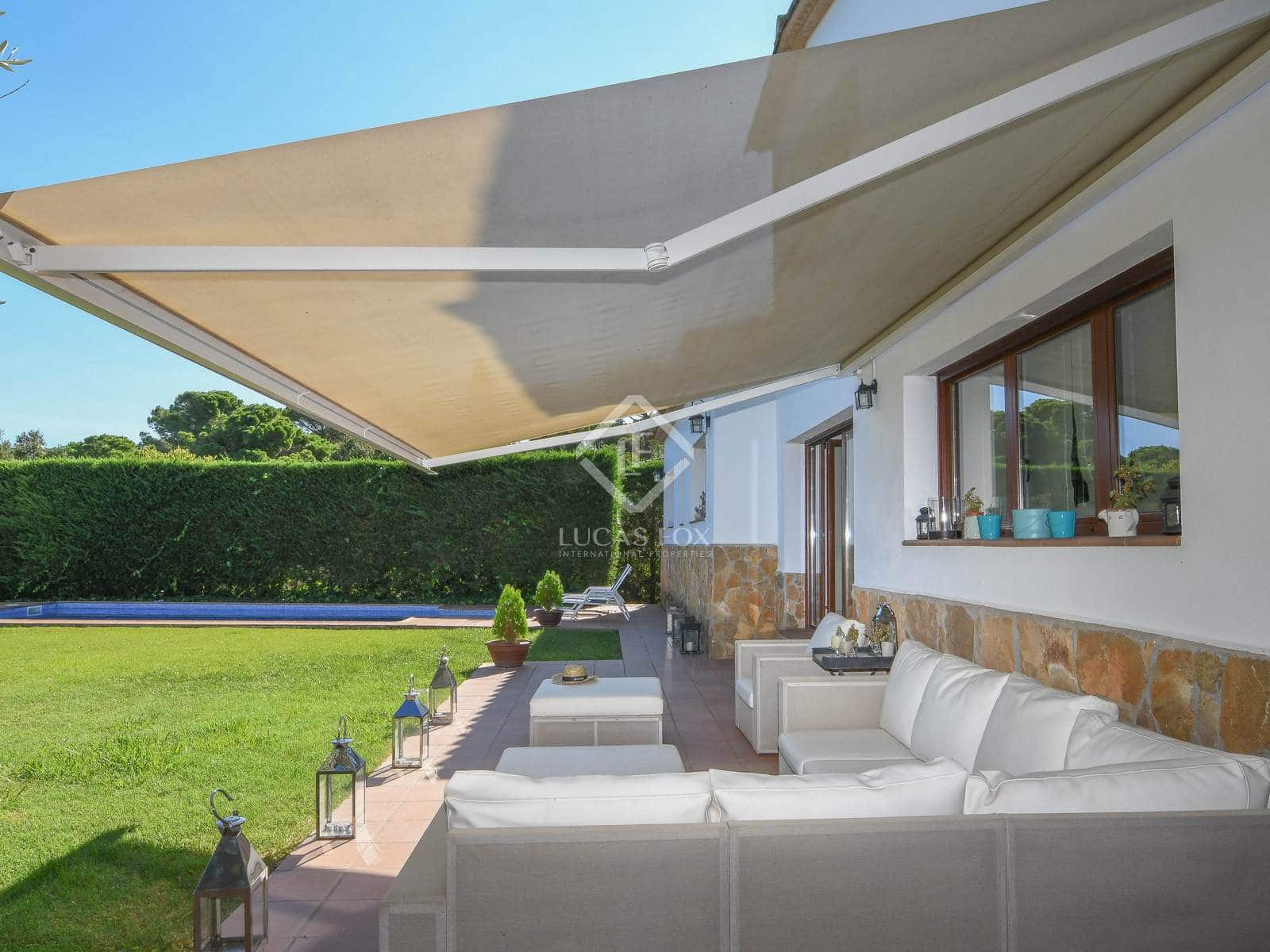 5 sypialnia Willa na sprzedaż w Santa Cristina d'Aro z basenem garażem - 1 600 000 € (Ref: 8578536)