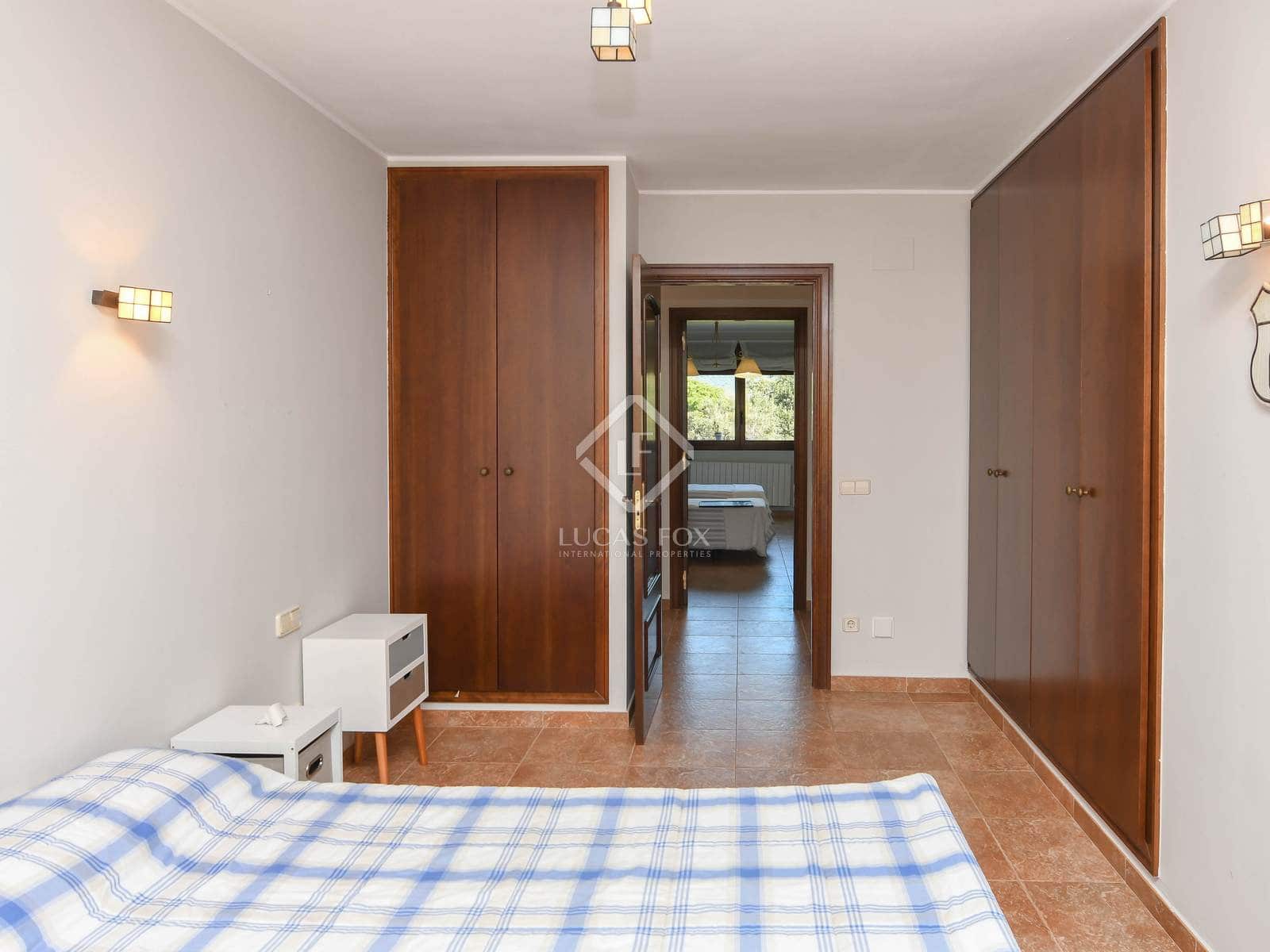 5 sypialnia Willa na sprzedaż w Santa Cristina d'Aro z basenem garażem - 1 600 000 € (Ref: 8578536)