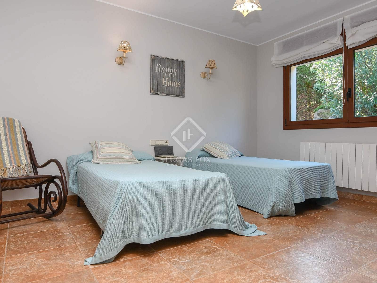 5 sypialnia Willa na sprzedaż w Santa Cristina d'Aro z basenem garażem - 1 600 000 € (Ref: 8578536)