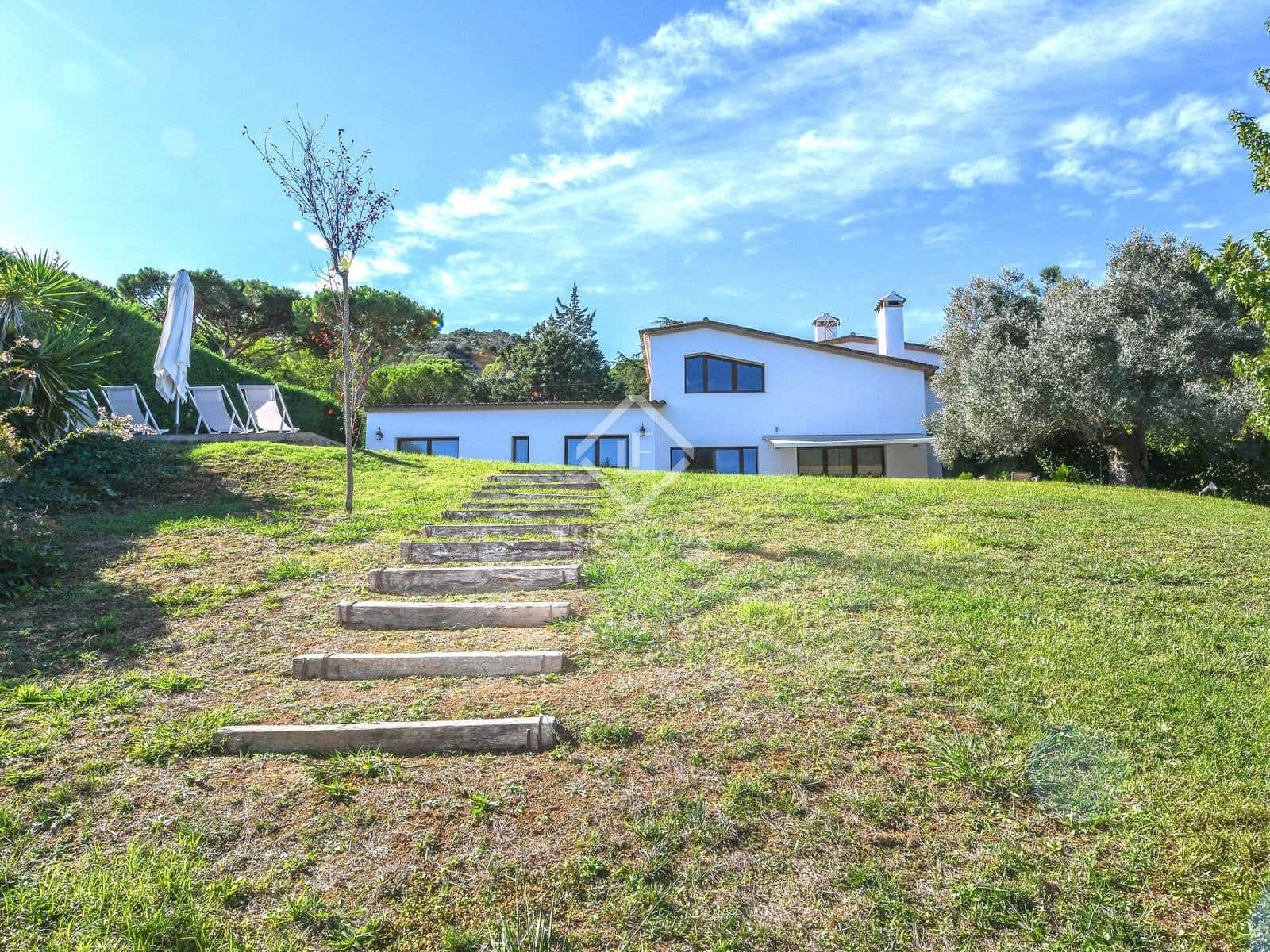 5 sypialnia Willa na sprzedaż w Santa Cristina d'Aro z basenem garażem - 1 600 000 € (Ref: 8578536)