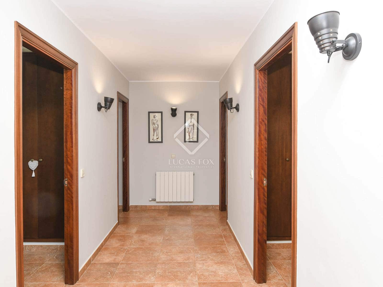 5 sypialnia Willa na sprzedaż w Santa Cristina d'Aro z basenem garażem - 1 600 000 € (Ref: 8578536)