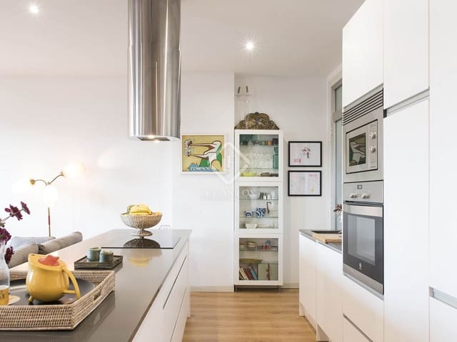 Apartamento de 2 habitaciones en Vigo en alquiler - 1.500 € (Ref: 8578638)