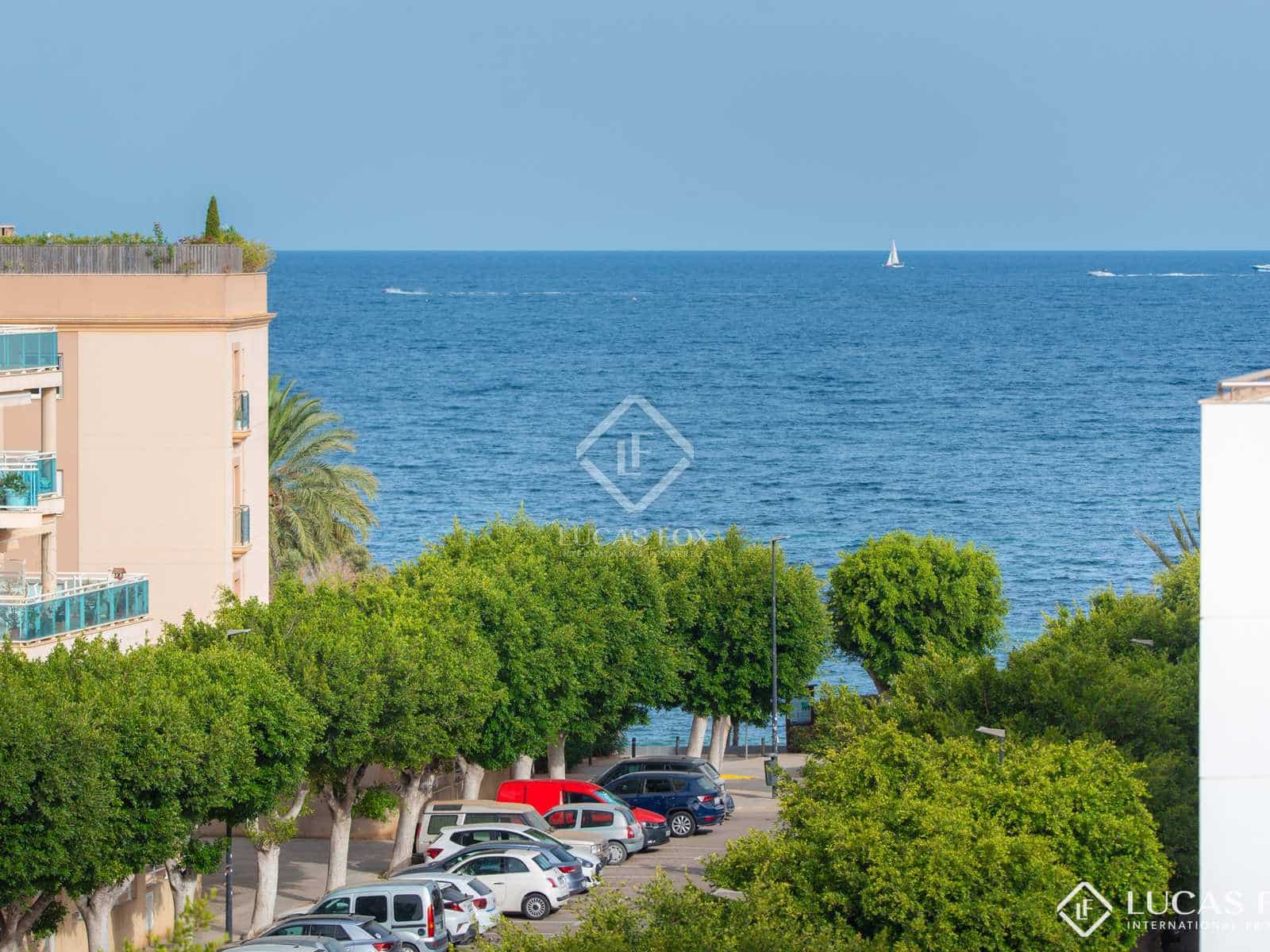 3 soverom Penthouse til salgs i Ibiza by med svømmebasseng garasje - € 807 600 (Ref: 8578639)