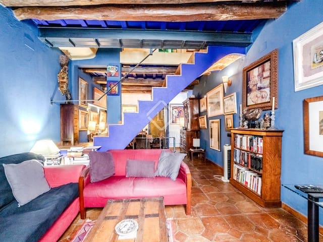 3 bedroom Villa for sale in Sitges - € 995,000 (Ref: 8578737)