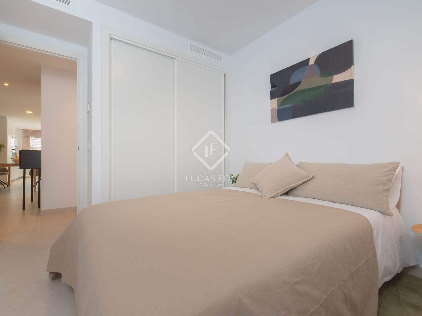 2 slaapkamer Penthouse te koop in Ibiza dorp met zwembad garage - € 698.000 (Ref: 8580760)