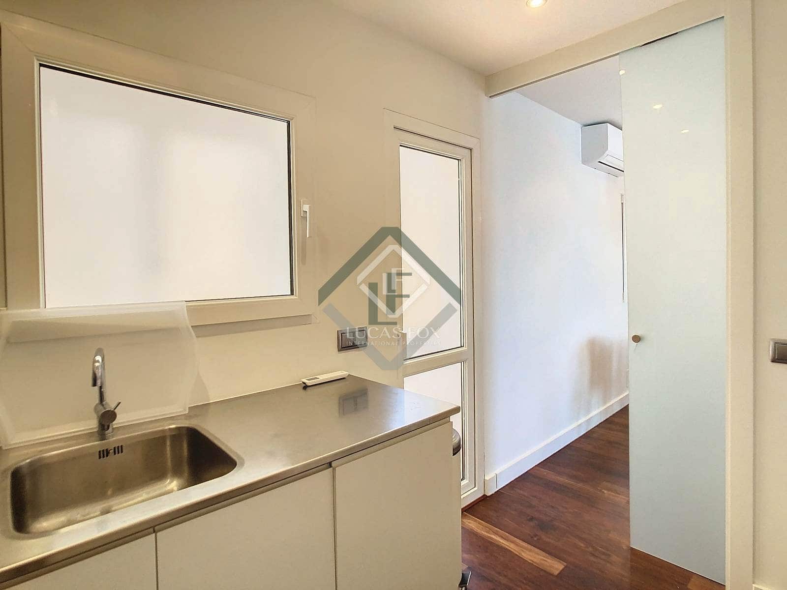 2 slaapkamer Appartement te huur in Mahon / Mao - € 2.100 (Ref: 8580764)