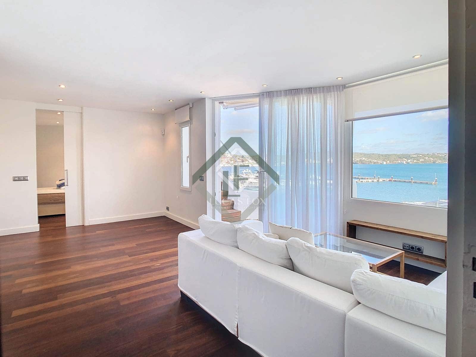 2 slaapkamer Appartement te huur in Mahon / Mao - € 2.100 (Ref: 8580764)