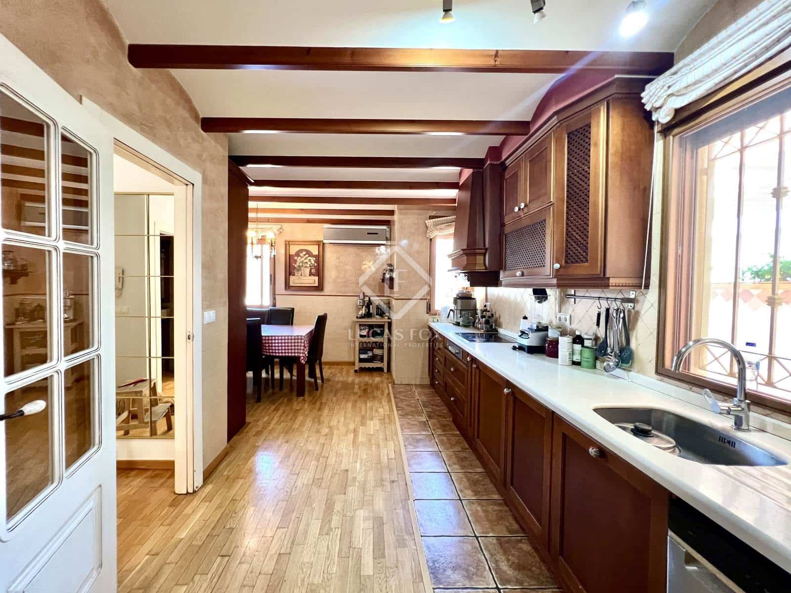 5 Zimmer Villa zu verkaufen in Alicante / Alacant Stadt mit Garage - 1.295.000 € (Ref: 8581644)