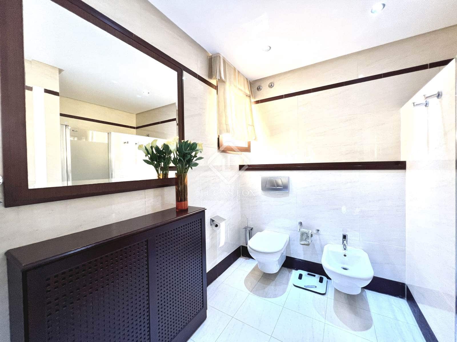 5 Zimmer Villa zu verkaufen in Alicante / Alacant Stadt mit Garage - 1.295.000 € (Ref: 8581644)
