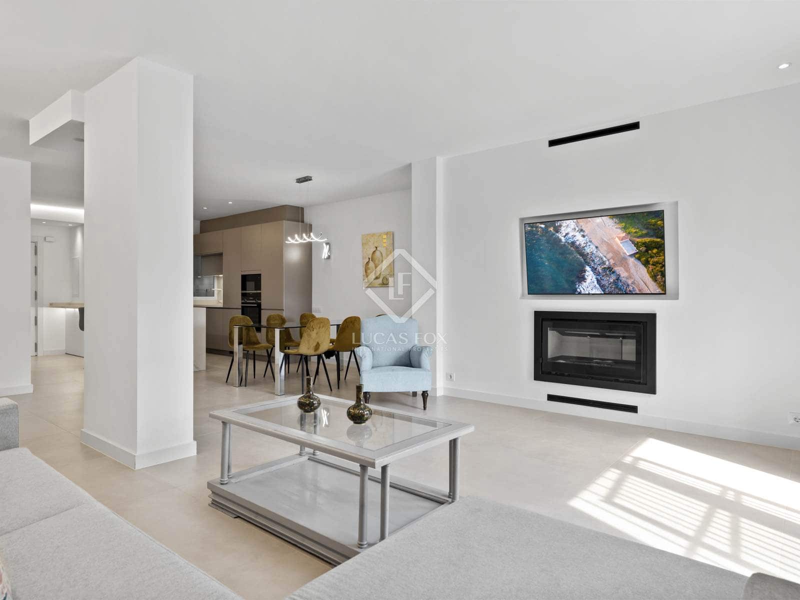 Apartamento de 3 habitaciones en Marbella en venta con piscina garaje - 820.000 € (Ref: 8586663)