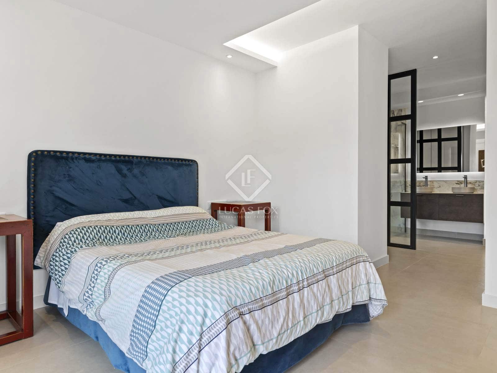 Apartamento de 3 habitaciones en Marbella en venta con piscina garaje - 820.000 € (Ref: 8586663)