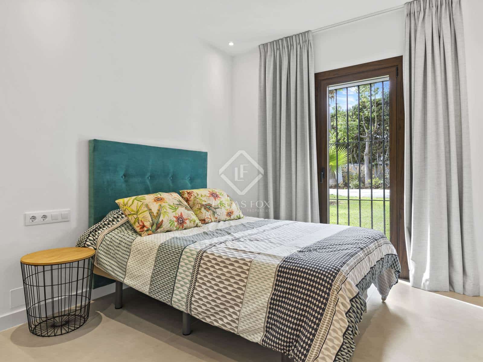 Apartamento de 3 habitaciones en Marbella en venta con piscina garaje - 820.000 € (Ref: 8586663)