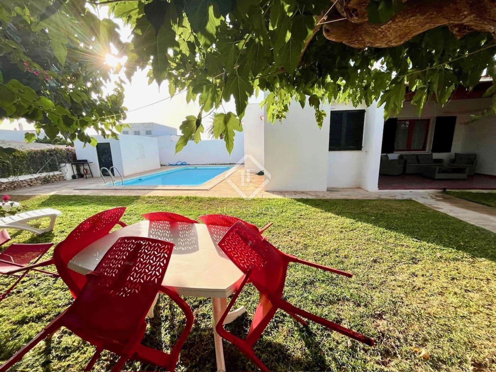 3 soverom Villa til leie i Ciutadella de Menorca med svømmebasseng - € 1 200 (Ref: 8586664)