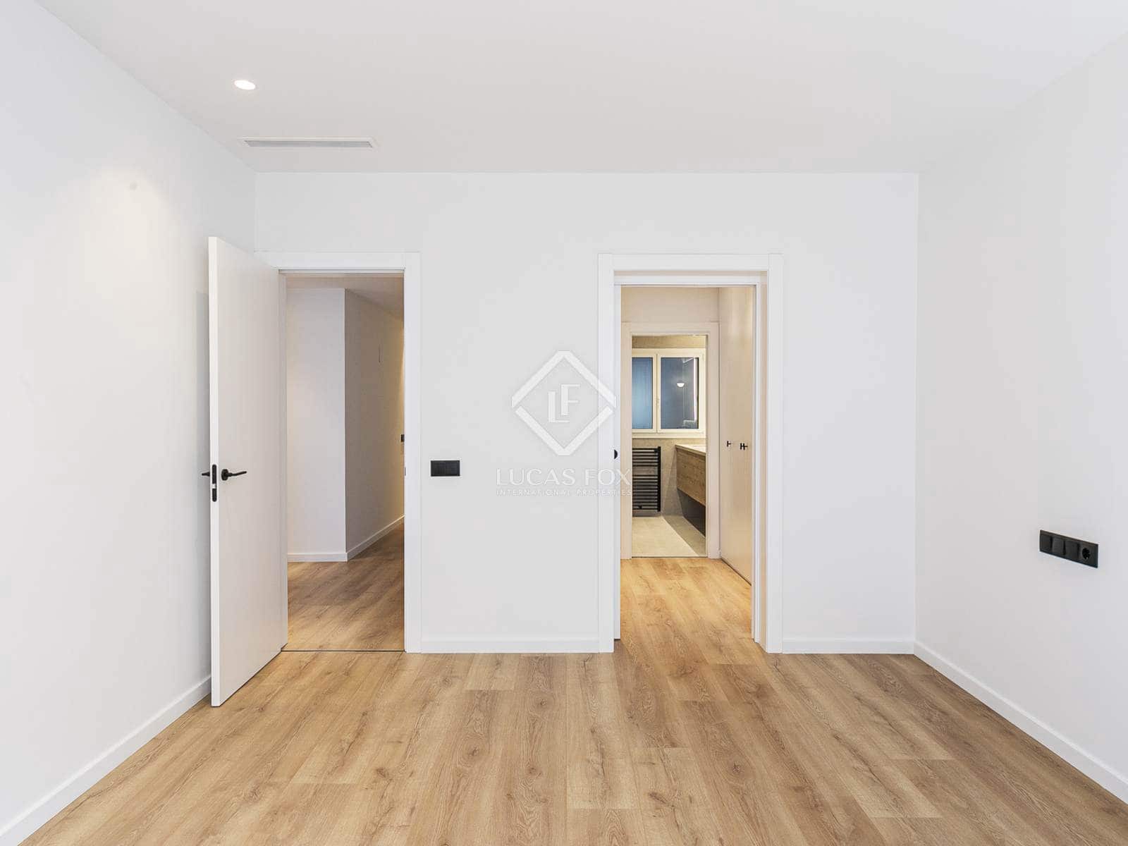 3 slaapkamer Appartement te koop in Barcelona stad - € 1.250.000 (Ref: 8589770)