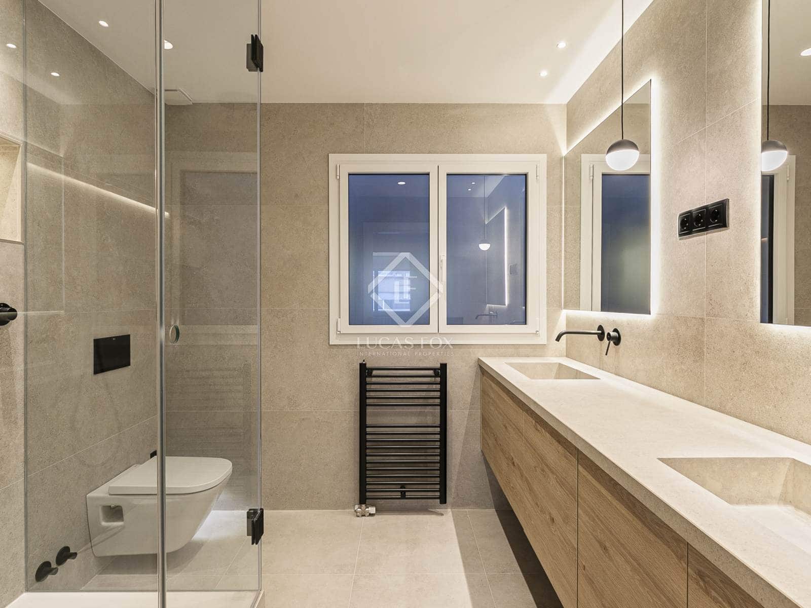 3 slaapkamer Appartement te koop in Barcelona stad - € 1.250.000 (Ref: 8589770)