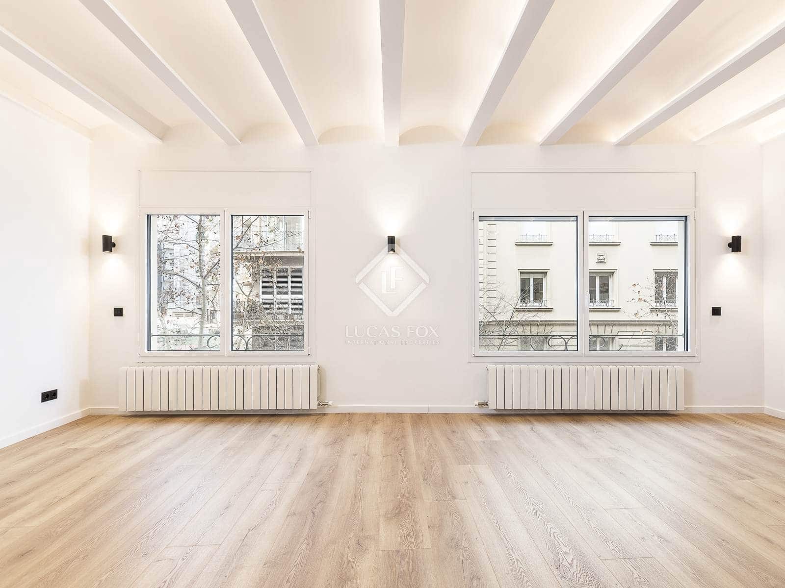 3 slaapkamer Appartement te koop in Barcelona stad - € 1.250.000 (Ref: 8589770)