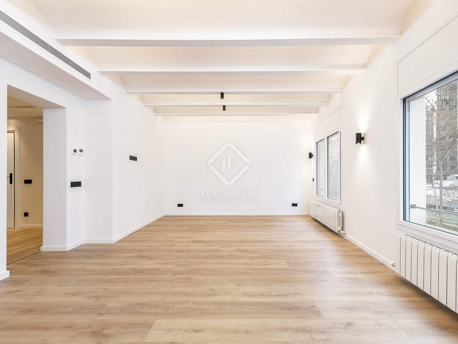 3 slaapkamer Appartement te koop in Barcelona stad - € 1.250.000 (Ref: 8589770)