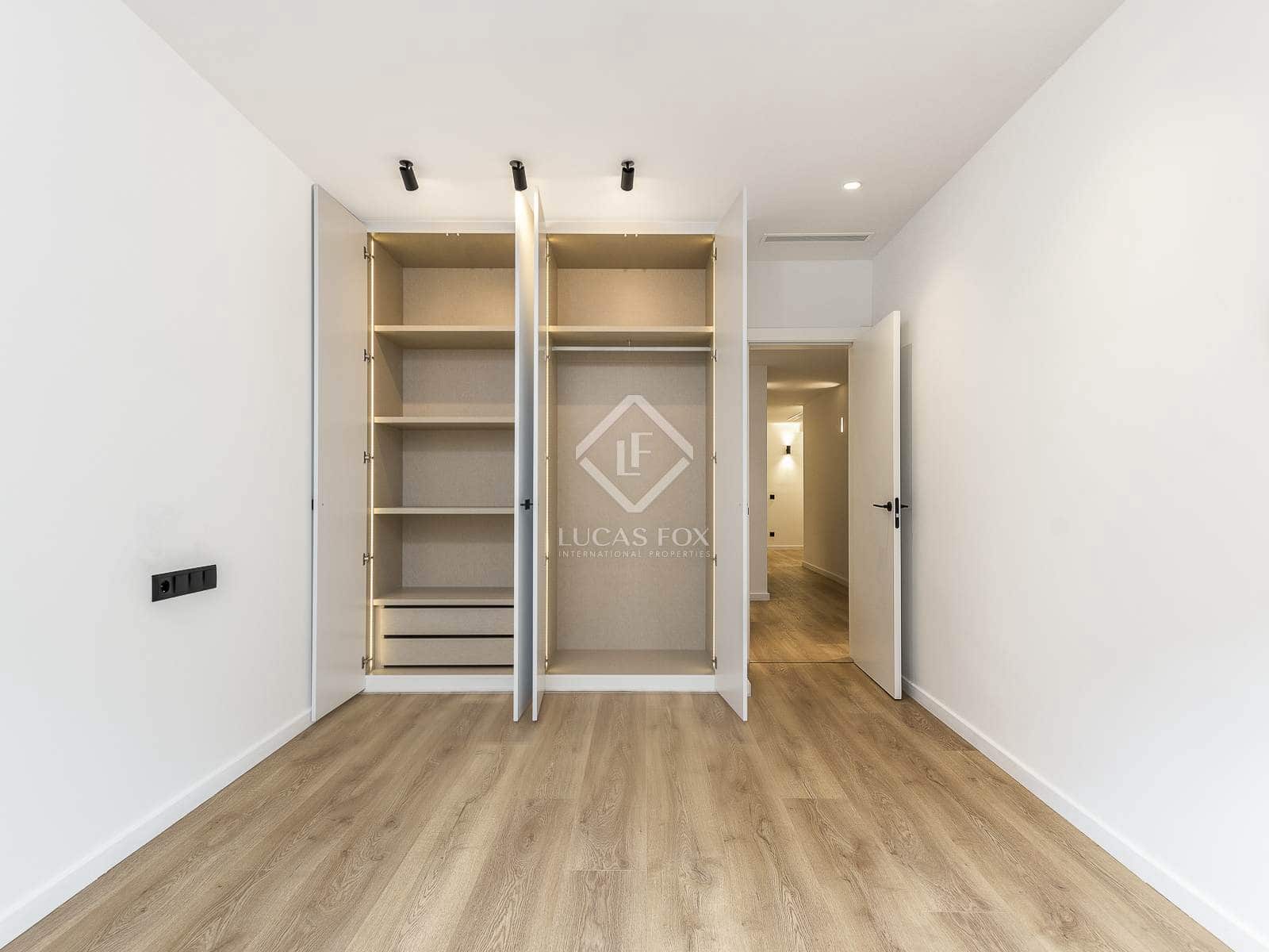 3 slaapkamer Appartement te koop in Barcelona stad - € 1.250.000 (Ref: 8589770)