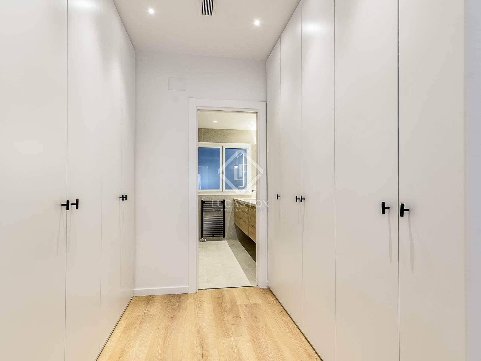 3 slaapkamer Appartement te koop in Barcelona stad - € 1.250.000 (Ref: 8589770)