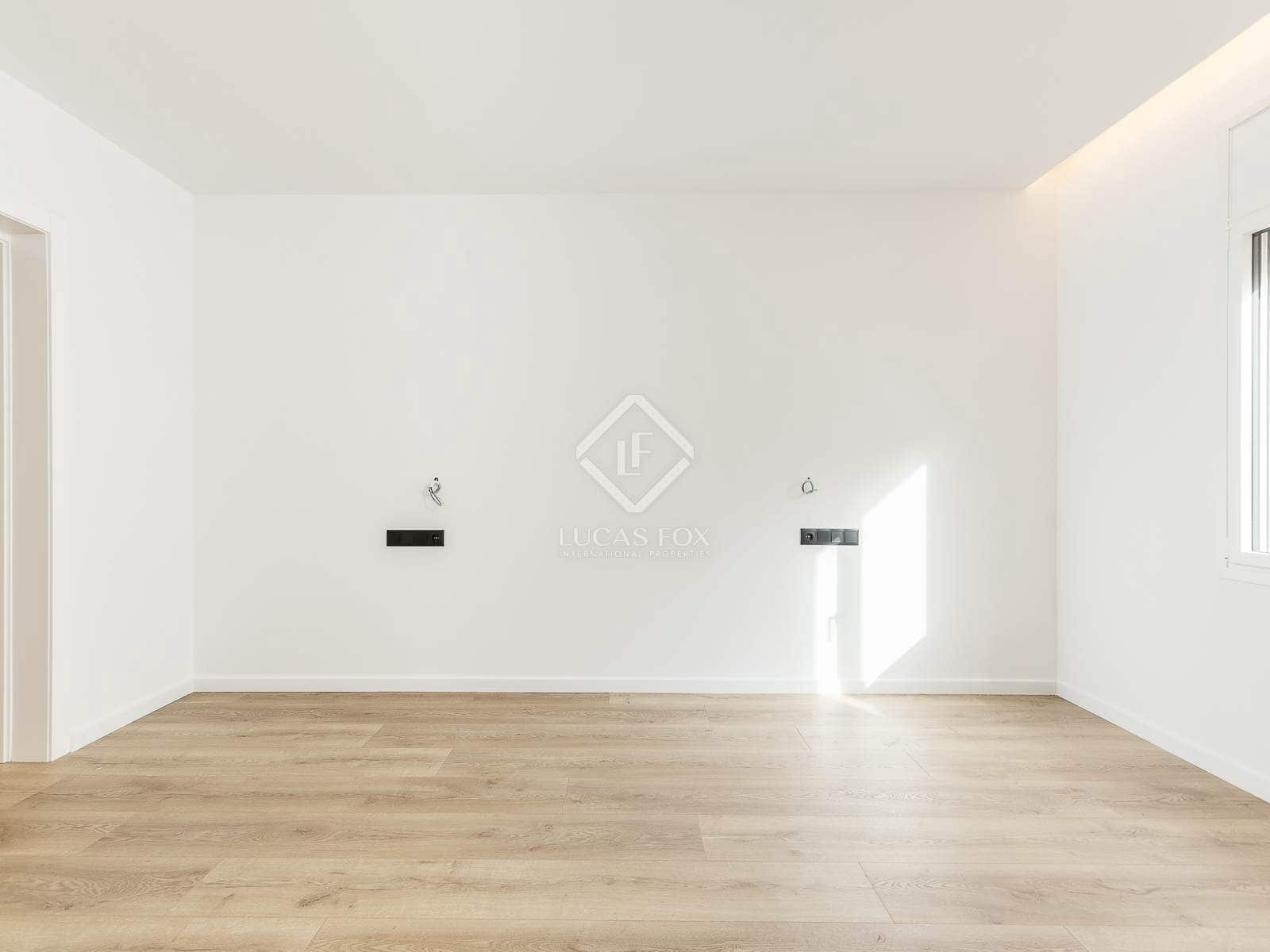 3 slaapkamer Appartement te koop in Barcelona stad - € 1.250.000 (Ref: 8589770)