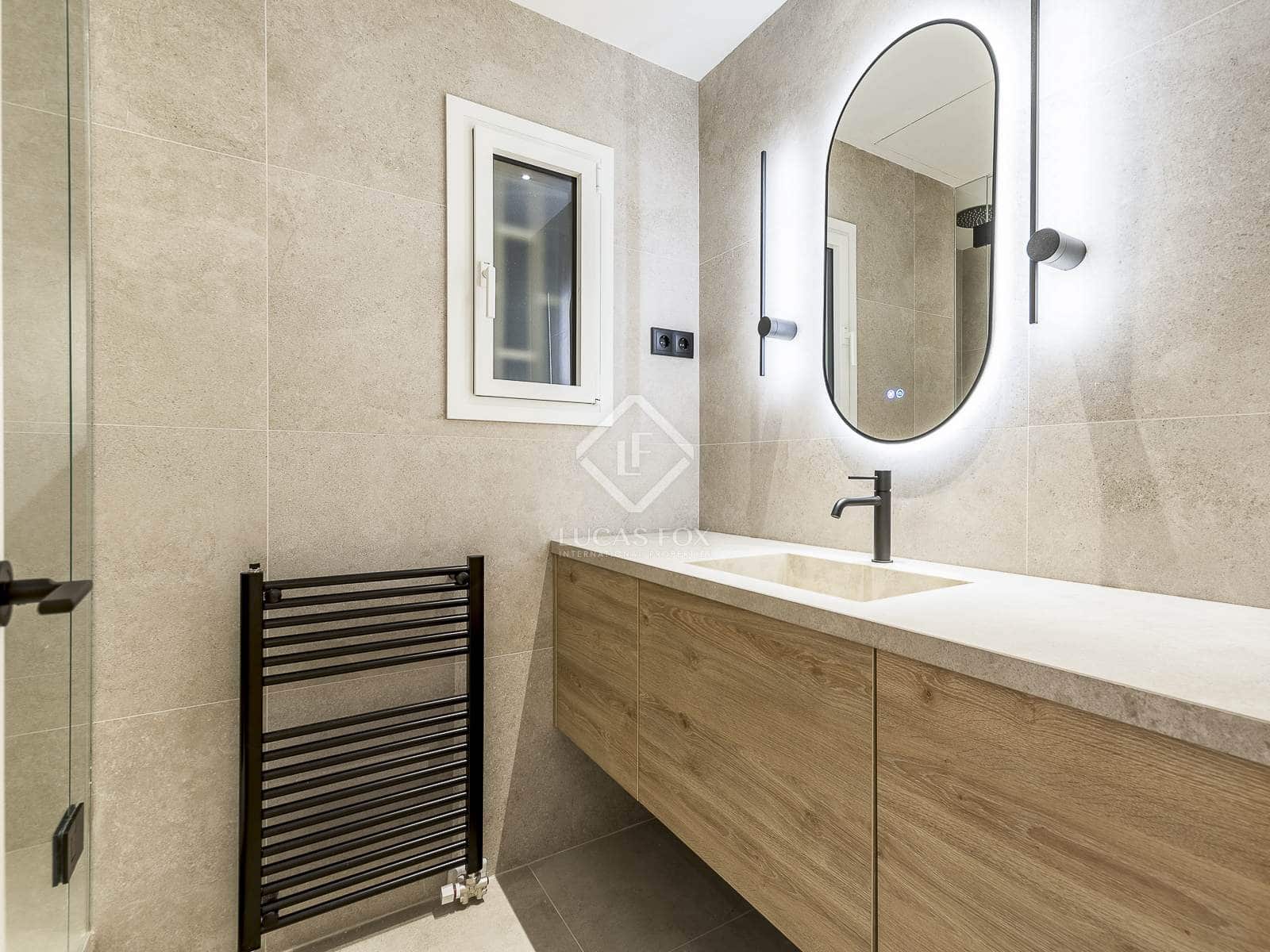 3 slaapkamer Appartement te koop in Barcelona stad - € 1.250.000 (Ref: 8589770)