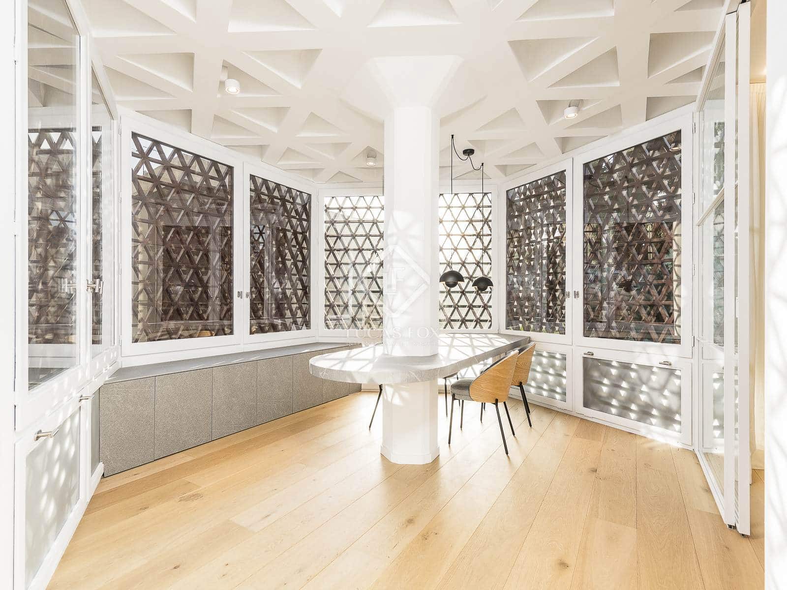 5 bedroom Apartment for sale in Barcelona city with pool garage - € 2,755,000 (Ref: 8589773)