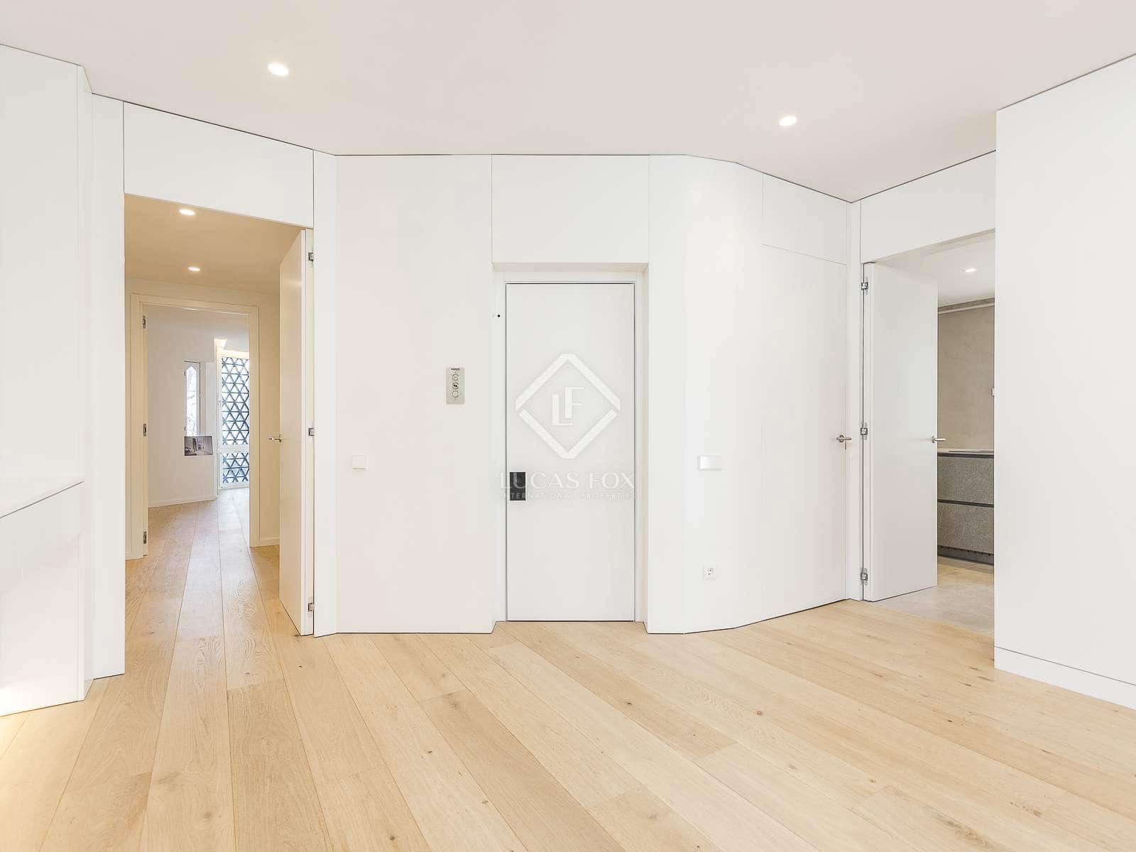 5 bedroom Apartment for sale in Barcelona city with pool garage - € 2,755,000 (Ref: 8589773)