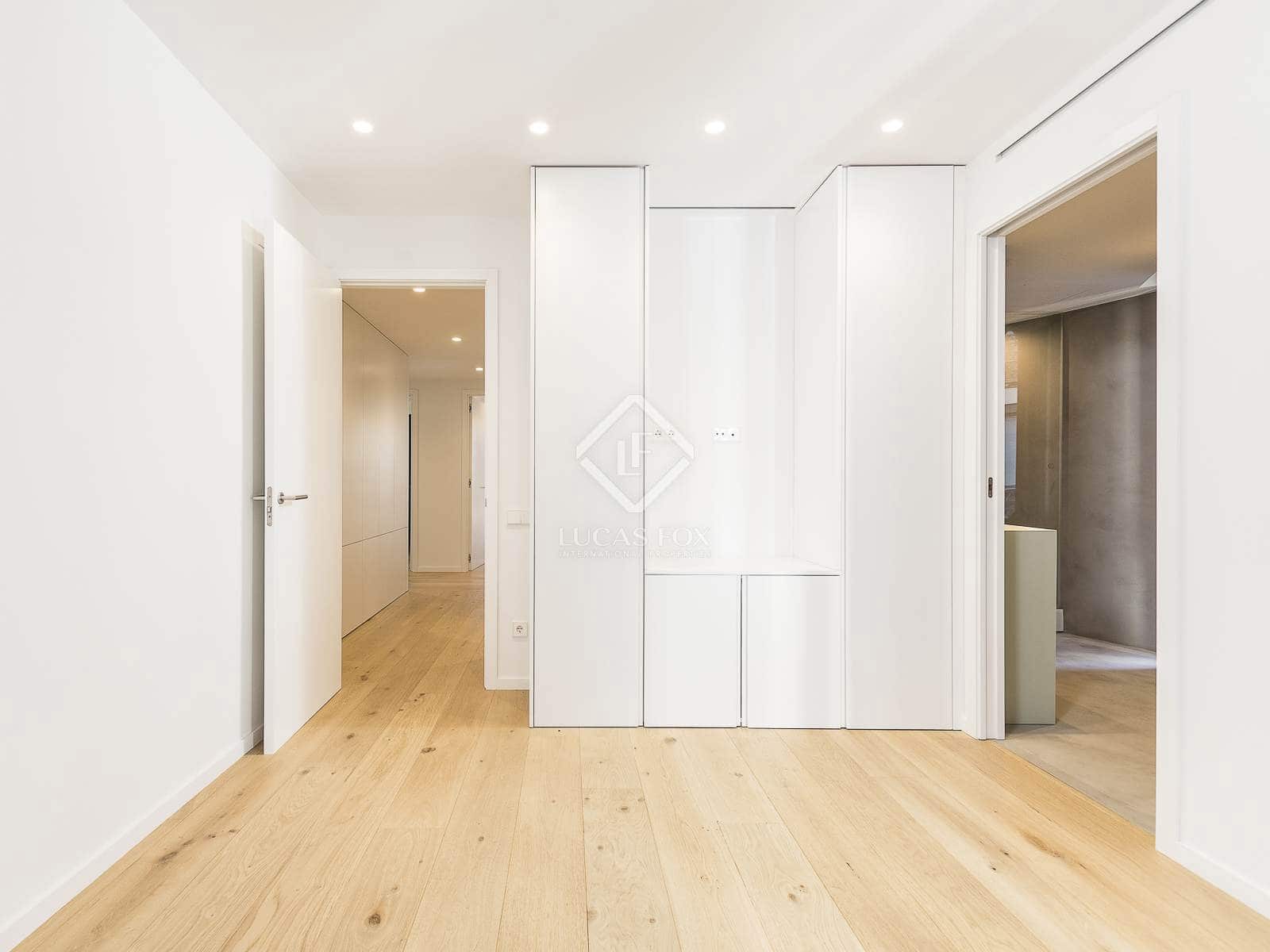 5 bedroom Apartment for sale in Barcelona city with pool garage - € 2,755,000 (Ref: 8589773)