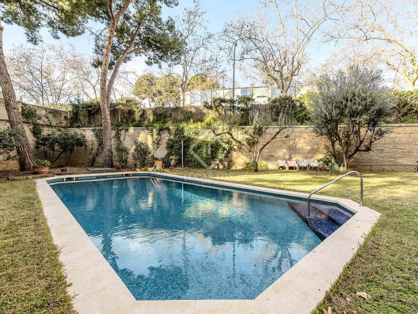 5 bedroom Apartment for sale in Barcelona city with pool garage - € 2,755,000 (Ref: 8589773)