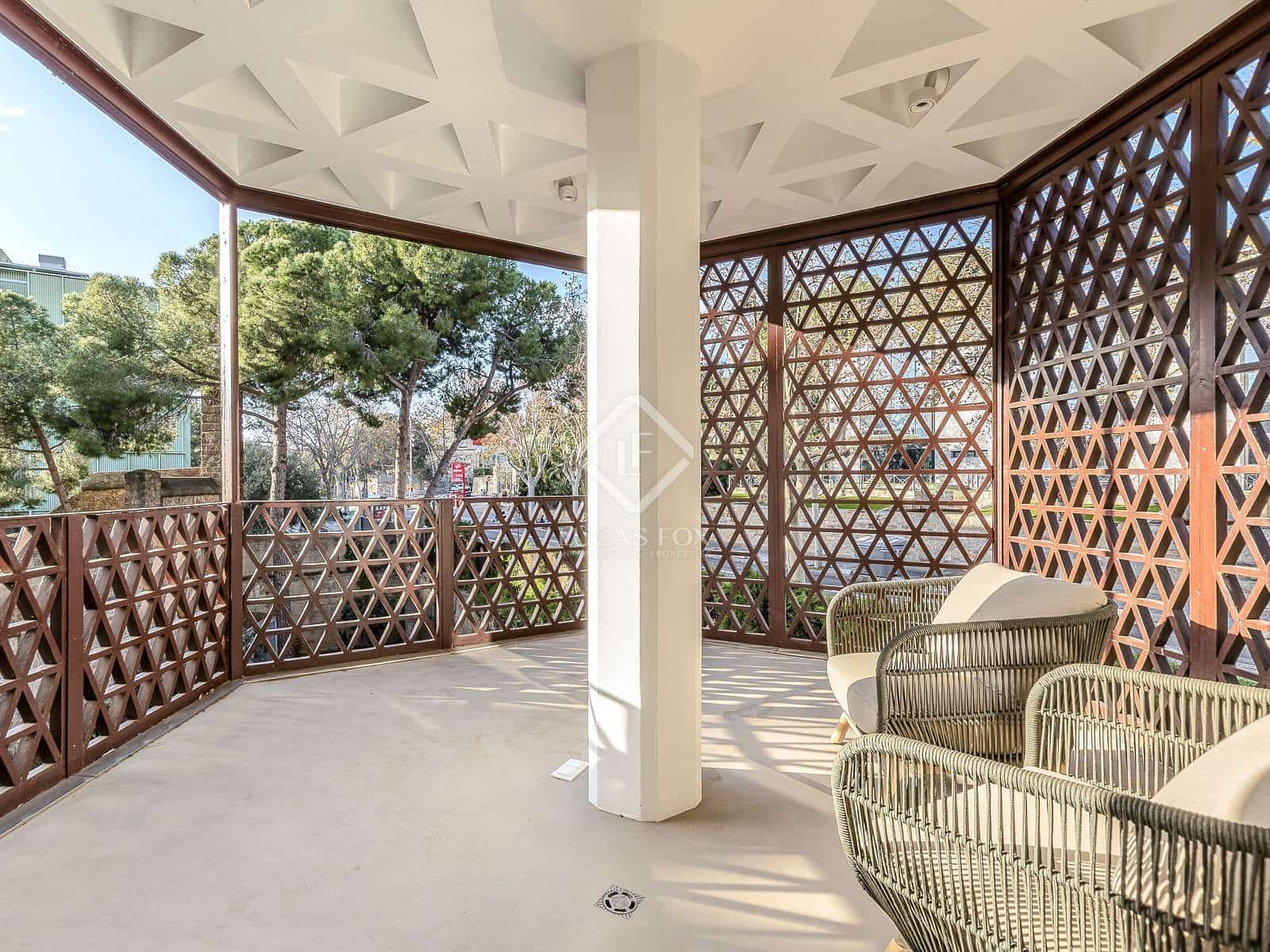 5 bedroom Apartment for sale in Barcelona city with pool garage - € 2,755,000 (Ref: 8589773)