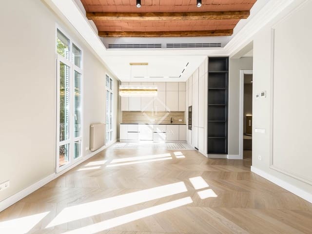 3 slaapkamer Appartement te koop in Barcelona stad - € 1.225.000 (Ref: 8590065)