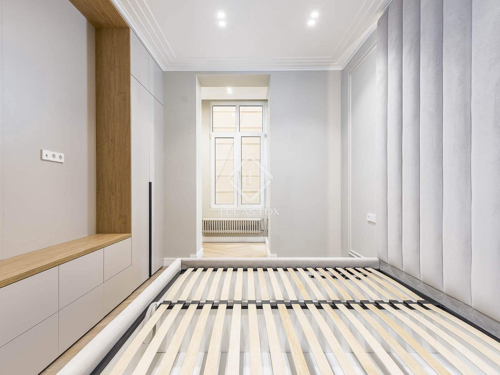 3 slaapkamer Appartement te koop in Barcelona stad - € 1.225.000 (Ref: 8590065)