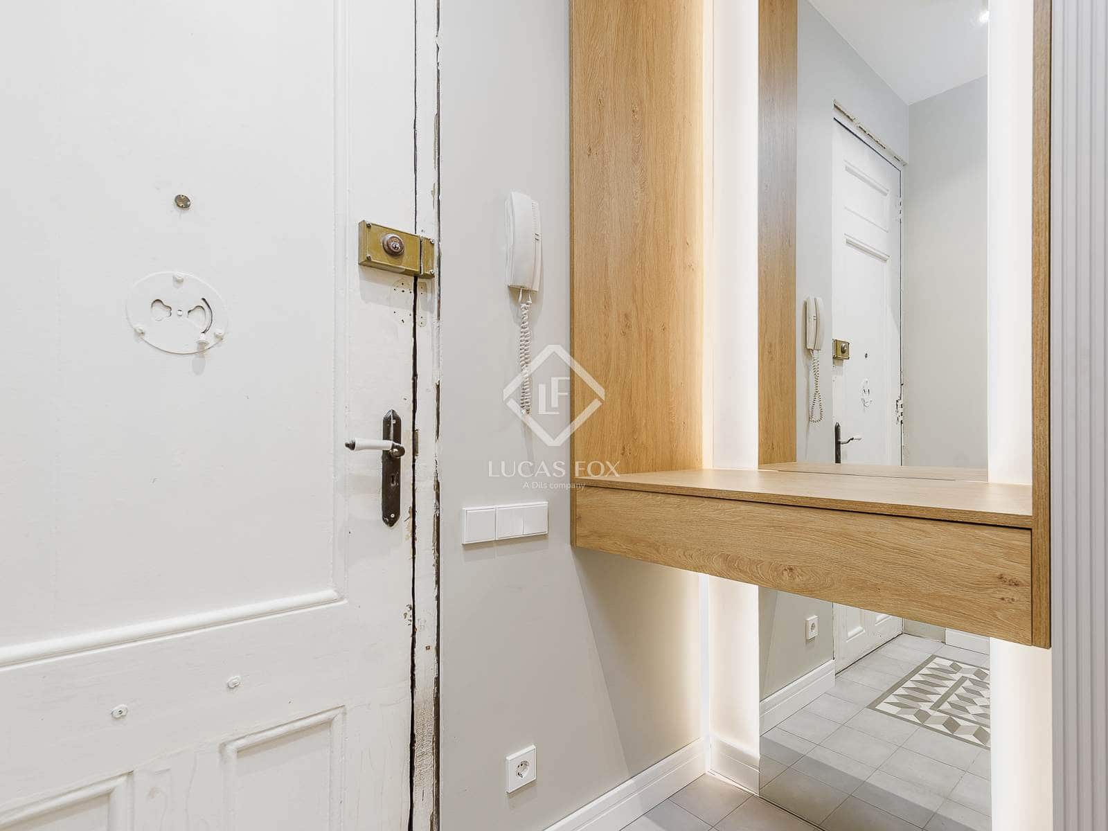 3 slaapkamer Appartement te koop in Barcelona stad - € 1.225.000 (Ref: 8590065)