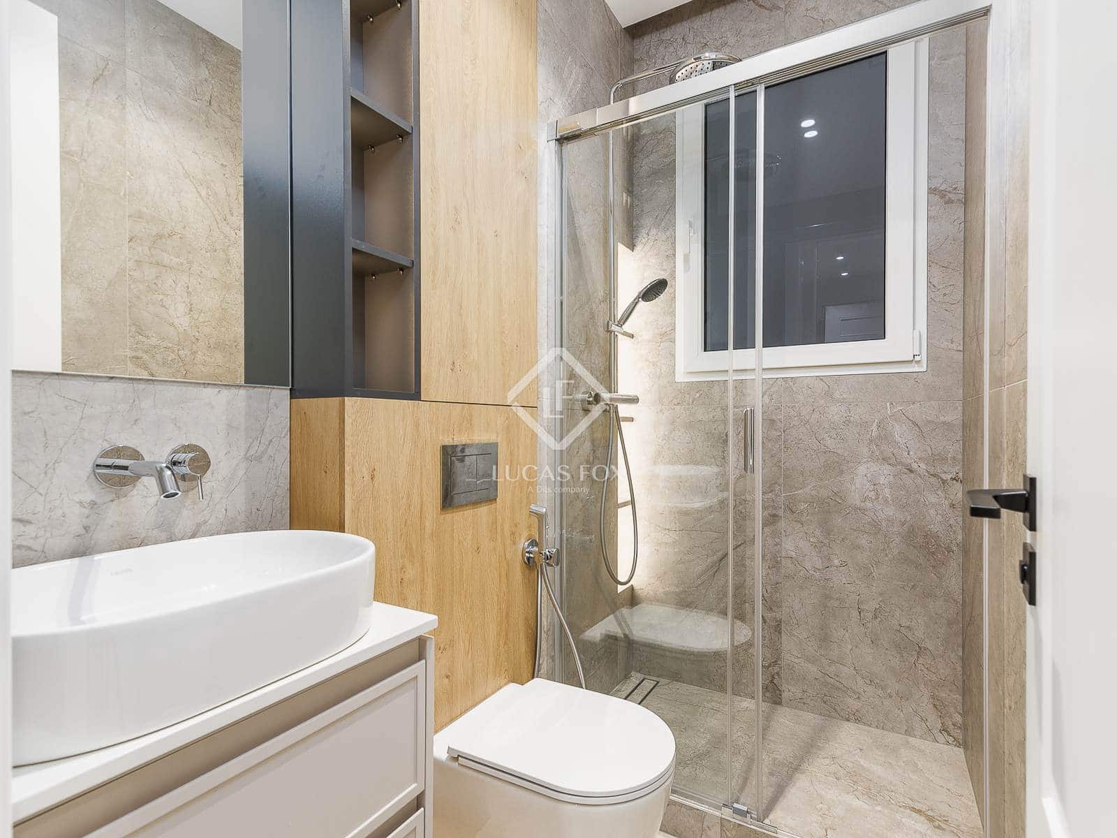 3 slaapkamer Appartement te koop in Barcelona stad - € 1.225.000 (Ref: 8590065)