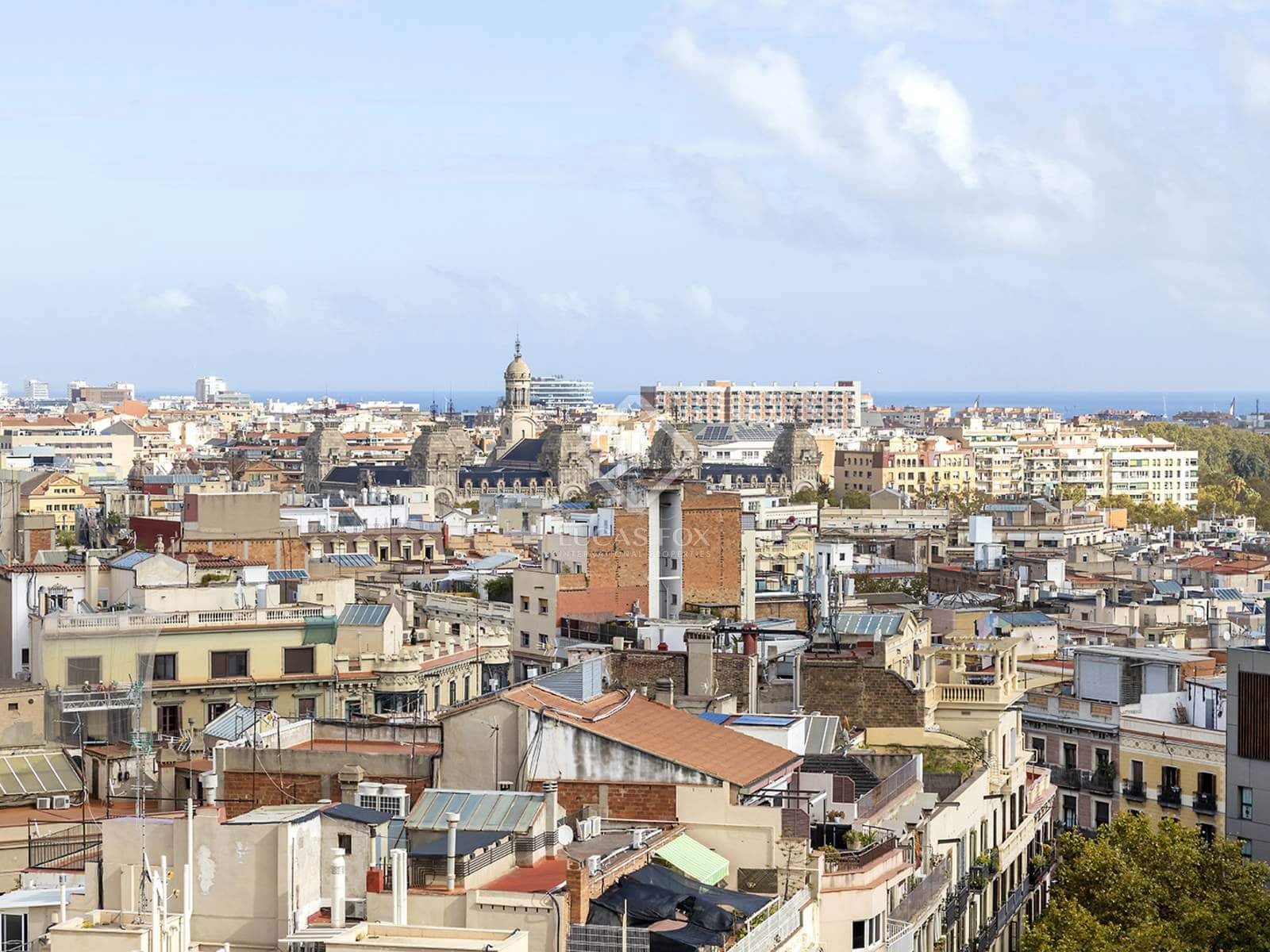 4 slaapkamer Appartement te huur in Barcelona stad - € 3.900 (Ref: 8592576)