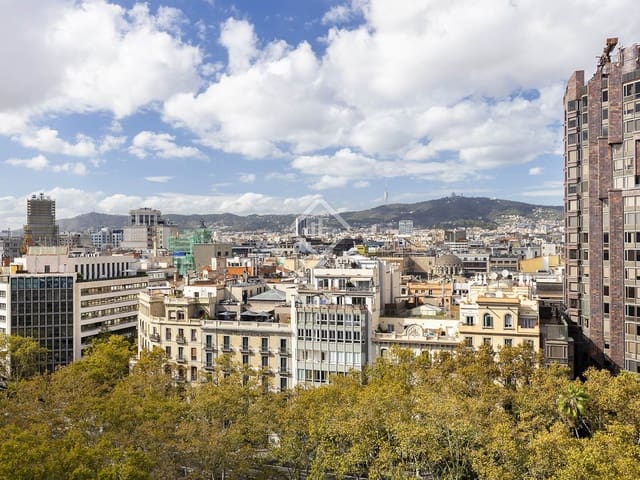 4 quarto Apartamento para arrendar em Barcelona cidade - 3 900 € (Ref: 8592576)