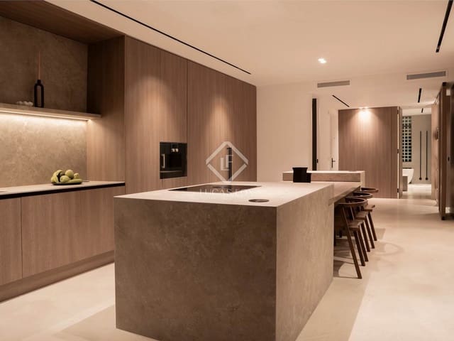 2 Zimmer Penthouse zu verkaufen in Estepona mit Garage - 1.899.000 € (Ref: 8592578)