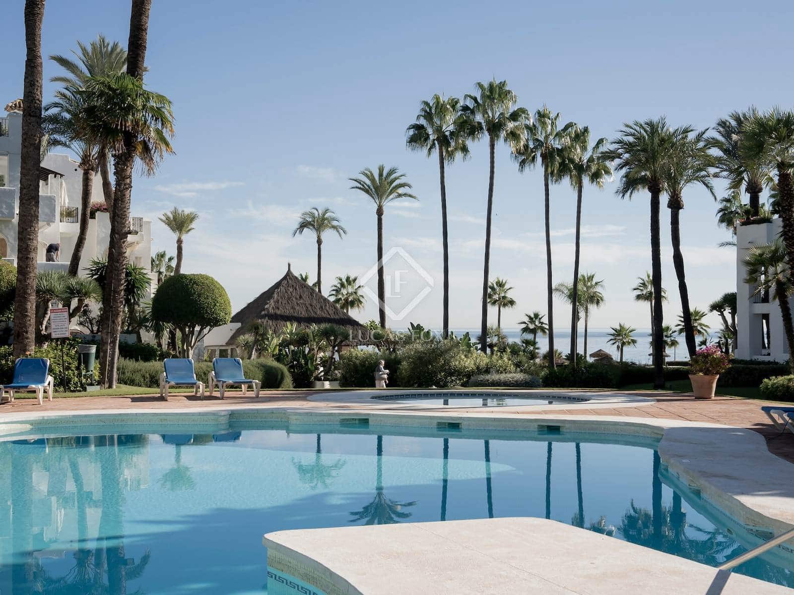 2 Zimmer Penthouse zu verkaufen in Estepona mit Garage - 1.899.000 € (Ref: 8592578)