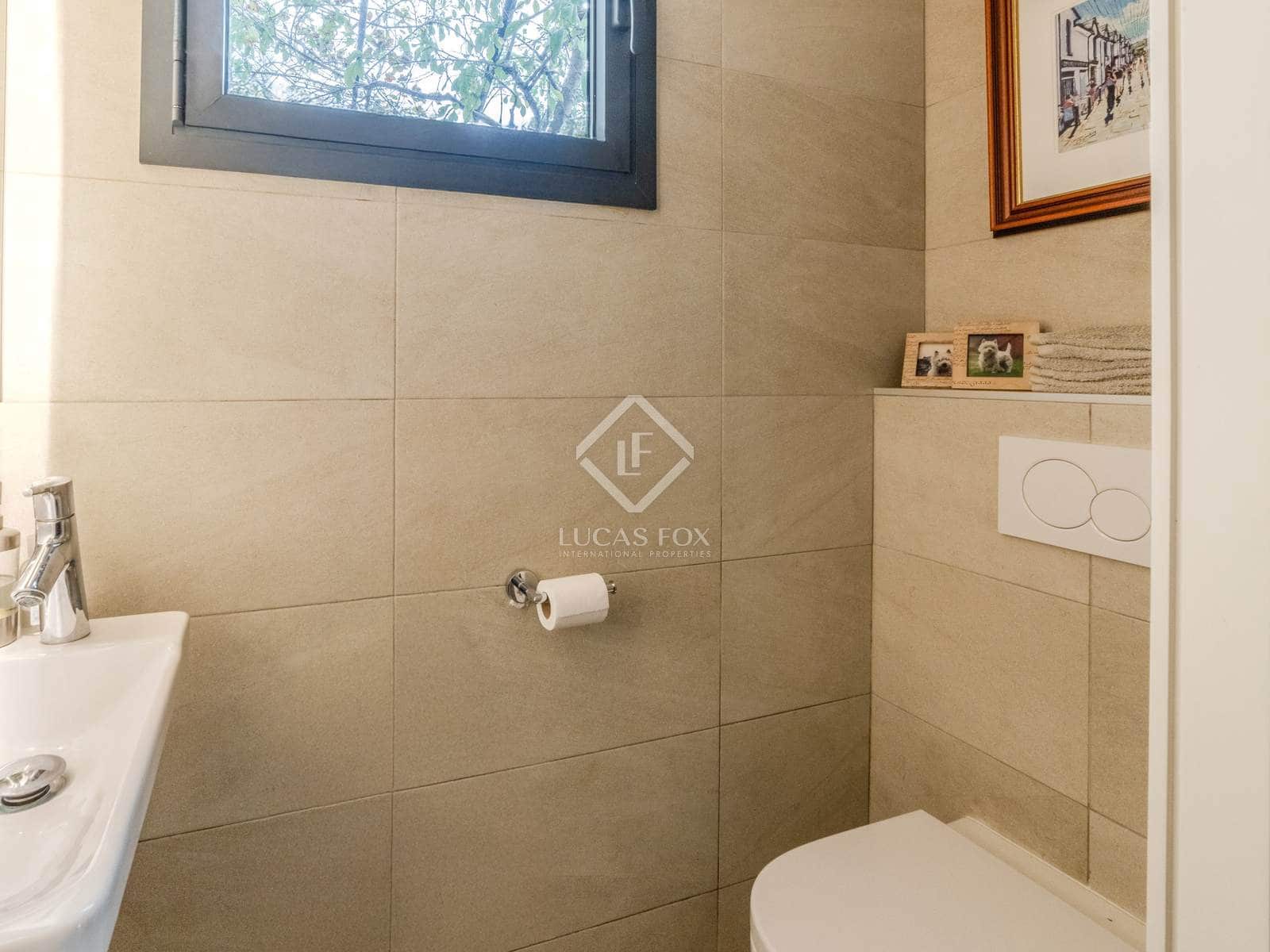 4 bedroom Villa for sale in Olivella - € 549,000 (Ref: 8594239)