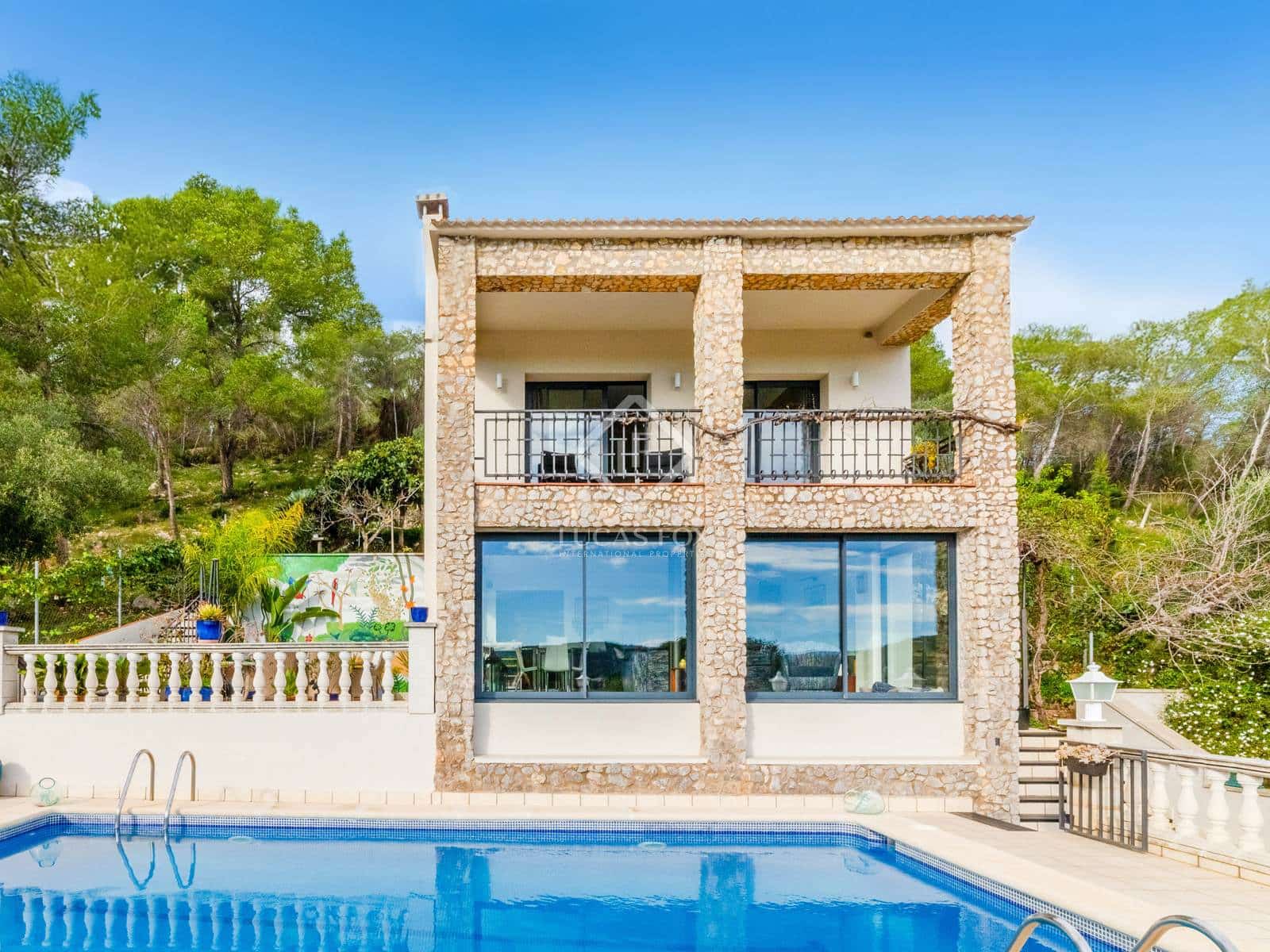 4 bedroom Villa for sale in Olivella - € 549,000 (Ref: 8594239)