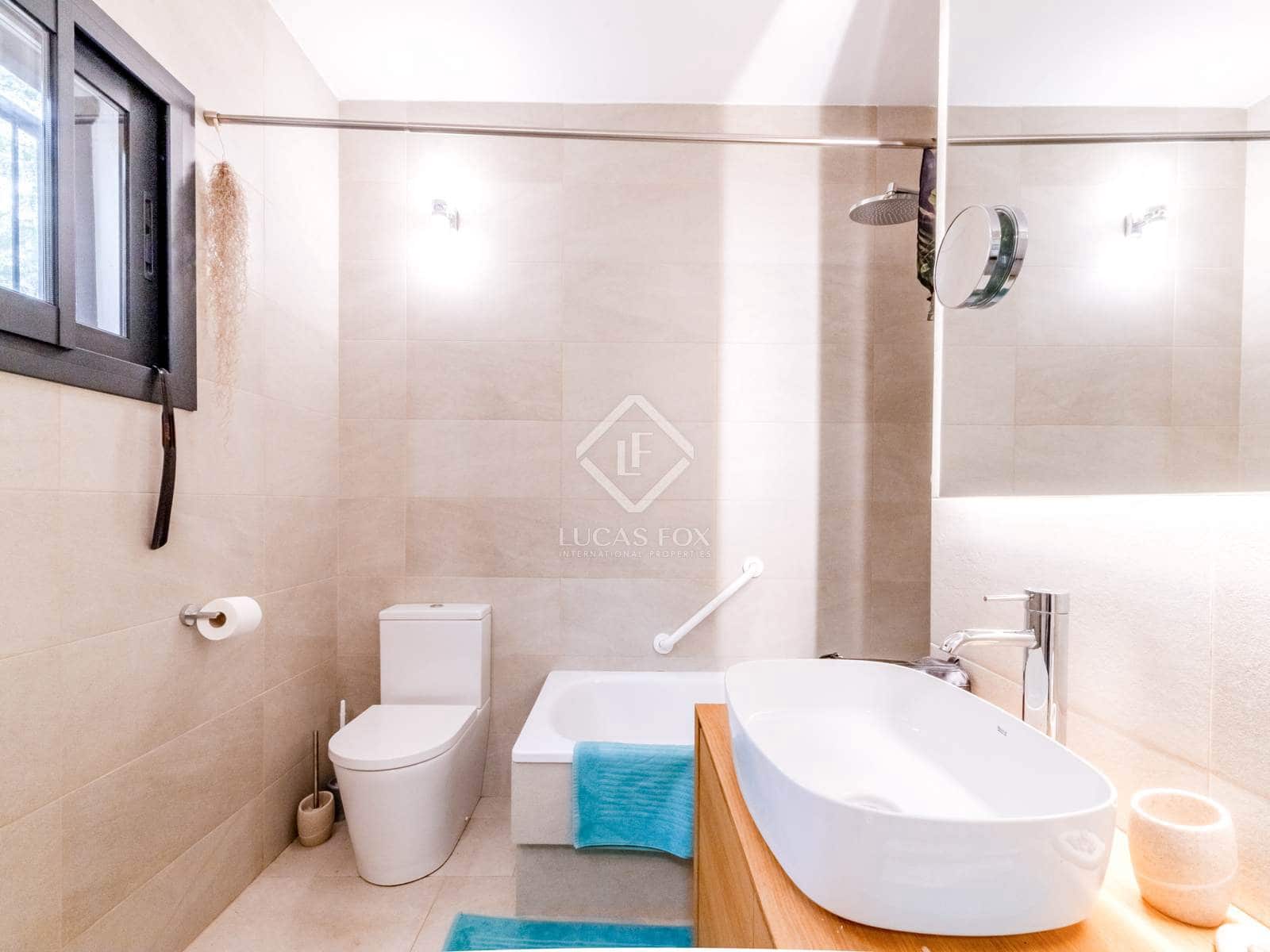 4 bedroom Villa for sale in Olivella - € 549,000 (Ref: 8594239)