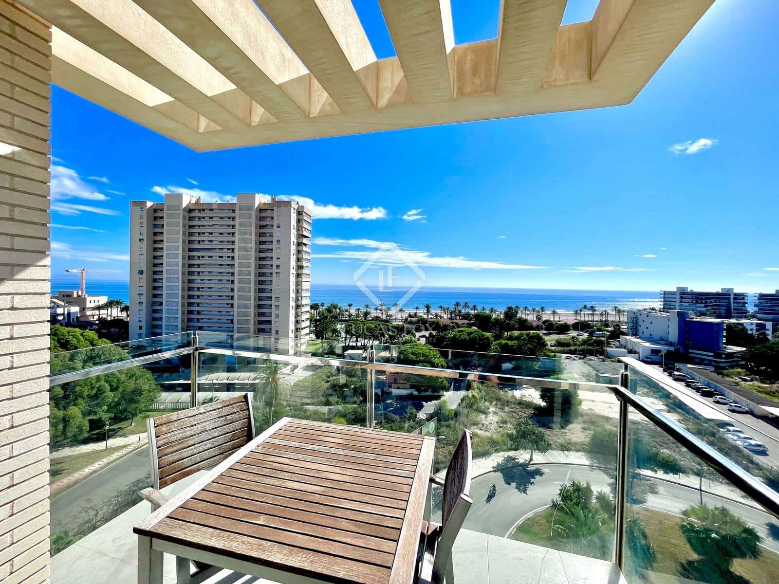 1 bedroom Apartment for sale in Alicante / Alacant city with pool garage - € 295,000 (Ref: 8594240)