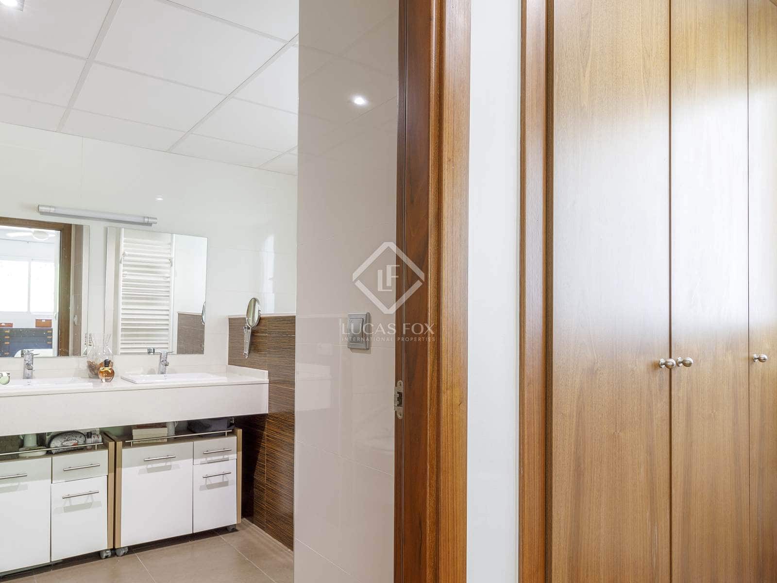 4 soveværelse Villa til leje i Betera med swimmingpool garage - € 3.990 (Ref: 8594242)